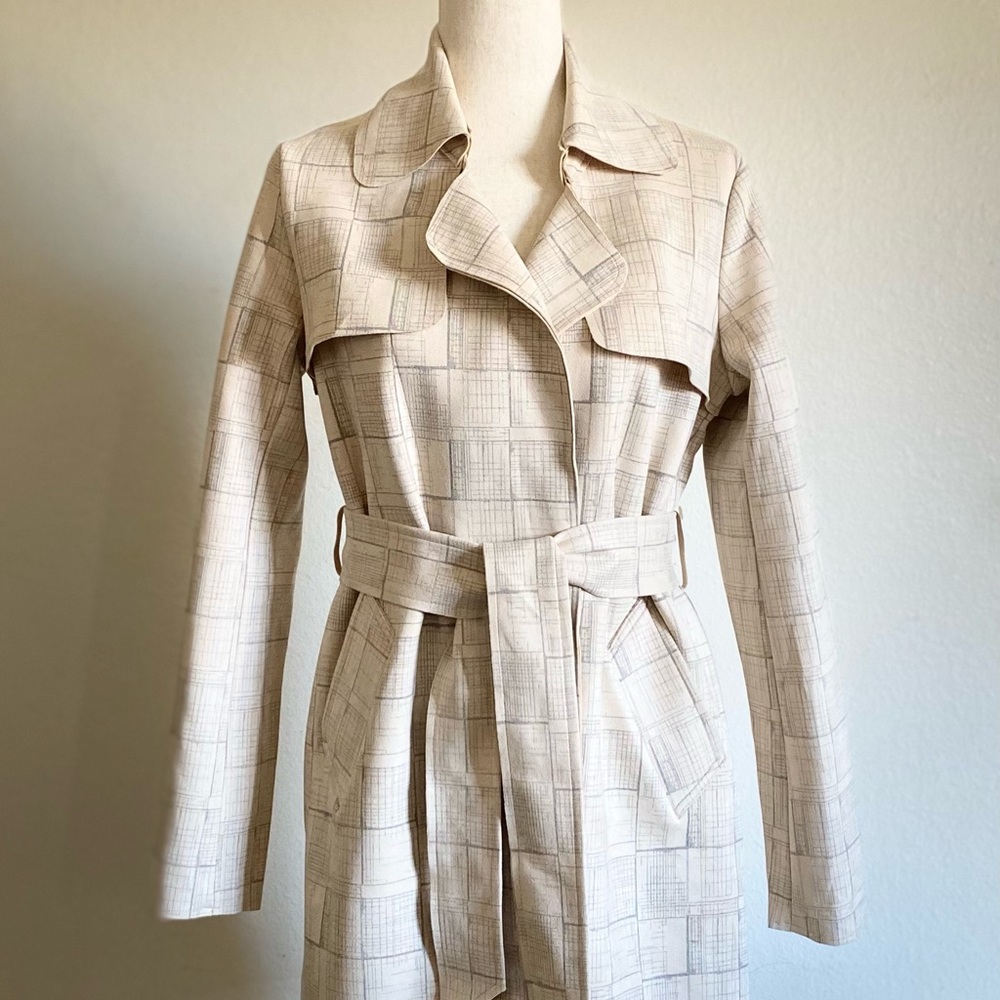 Solitaire Cream Coat